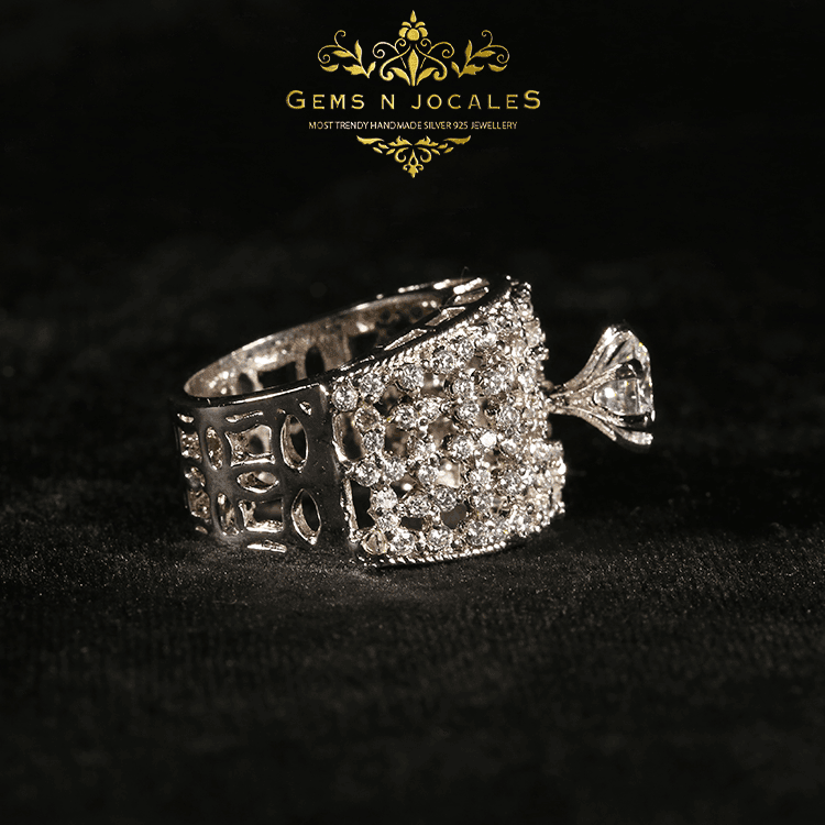 RN-103 Sovereign Splendor Silver 925 Ring