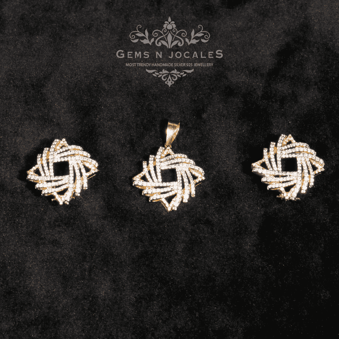 PN-004 Aristocratic Aura Silver 925 Pendant