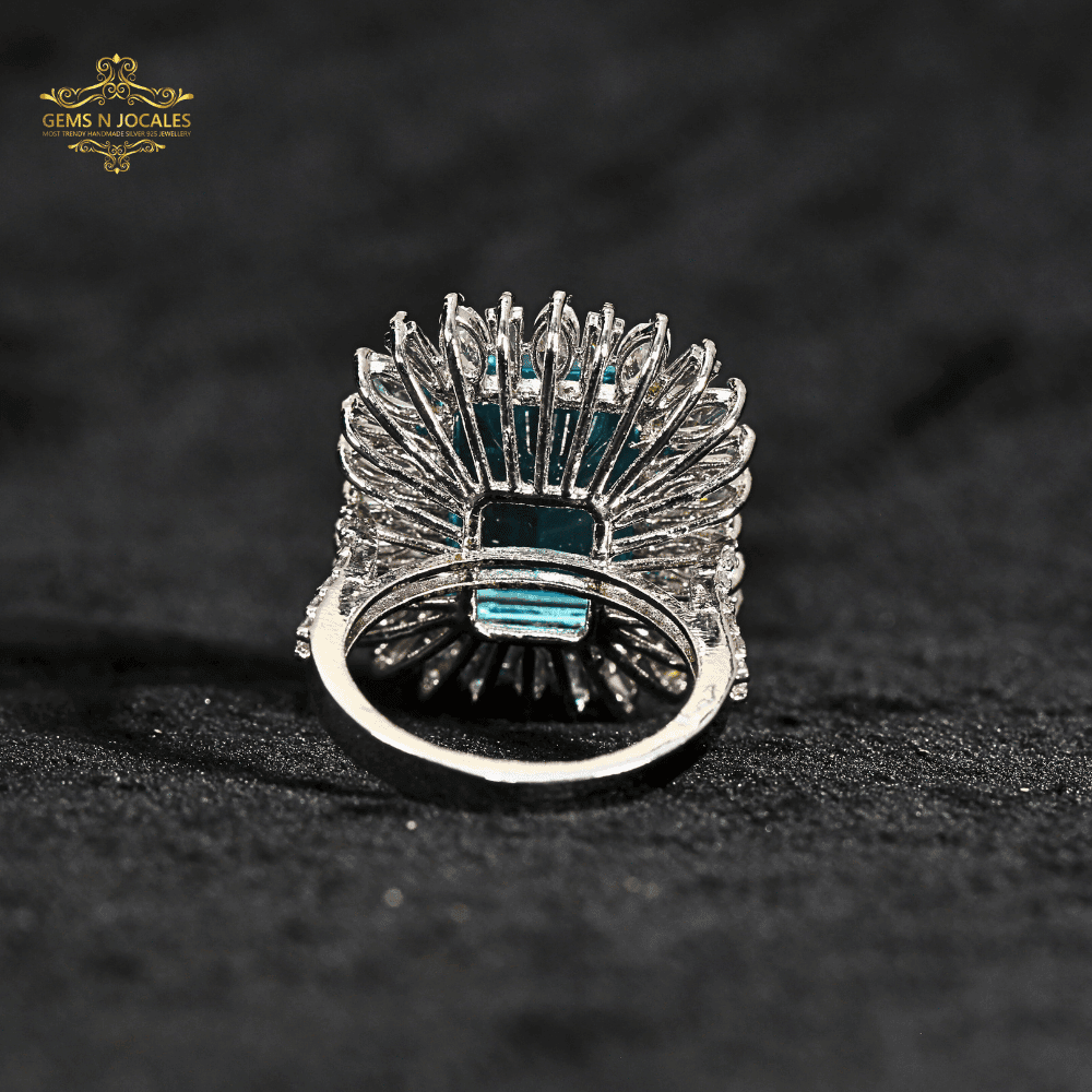 Modern Sophistication Silver 925 Ring RN-122
