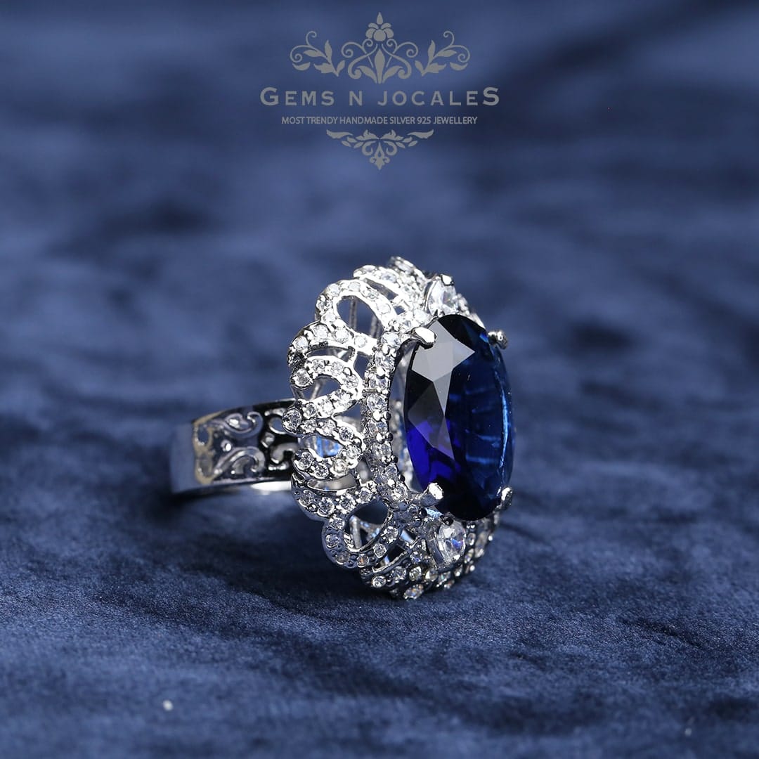 RN-044 Luxurious Luminary Silver 925 Ring