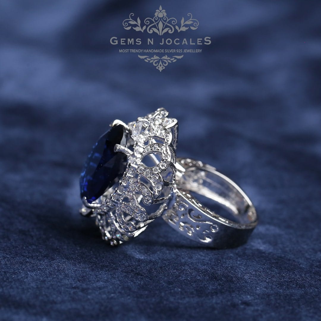 RN-044 Luxurious Luminary Silver 925 Ring