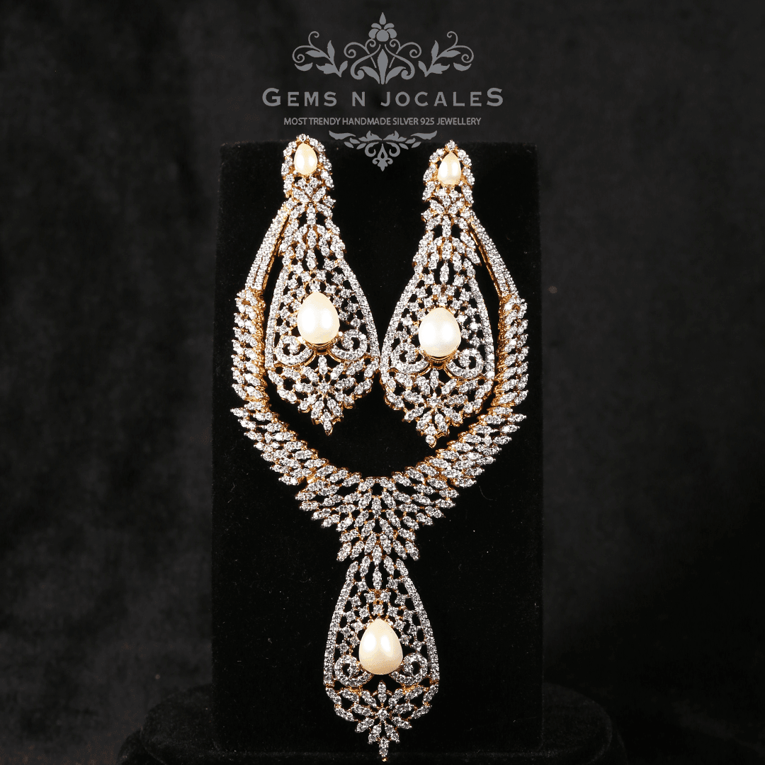 PN-005 Lavish Luminary Silver 925 Pendant