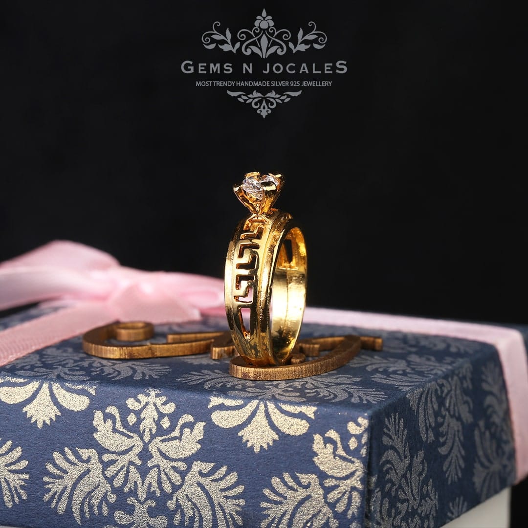 RN-039 Prestigious Panache Silver 925 Ring