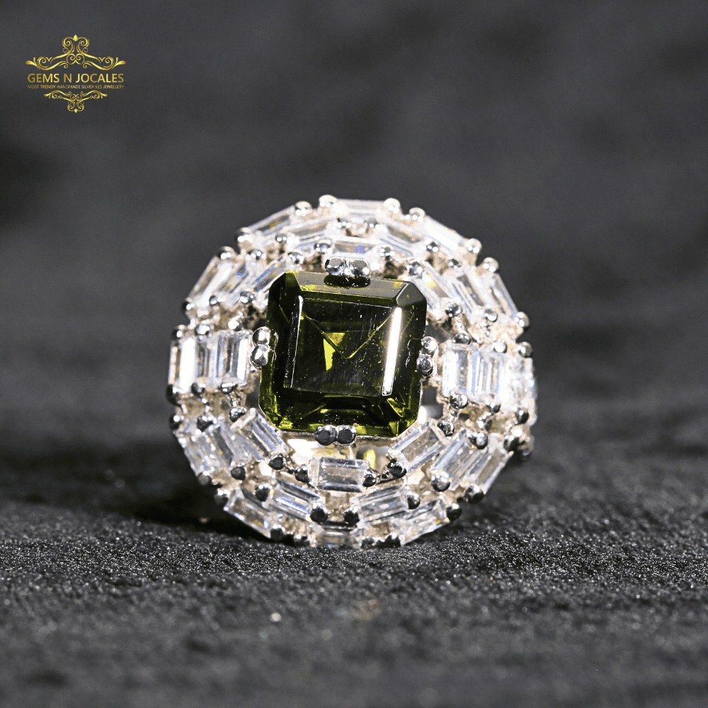 Luxury Essence Silver 925 Ring RN-118