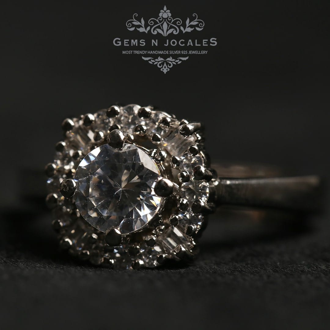 RN-026 Elegance Elevation Silver 925 Ring