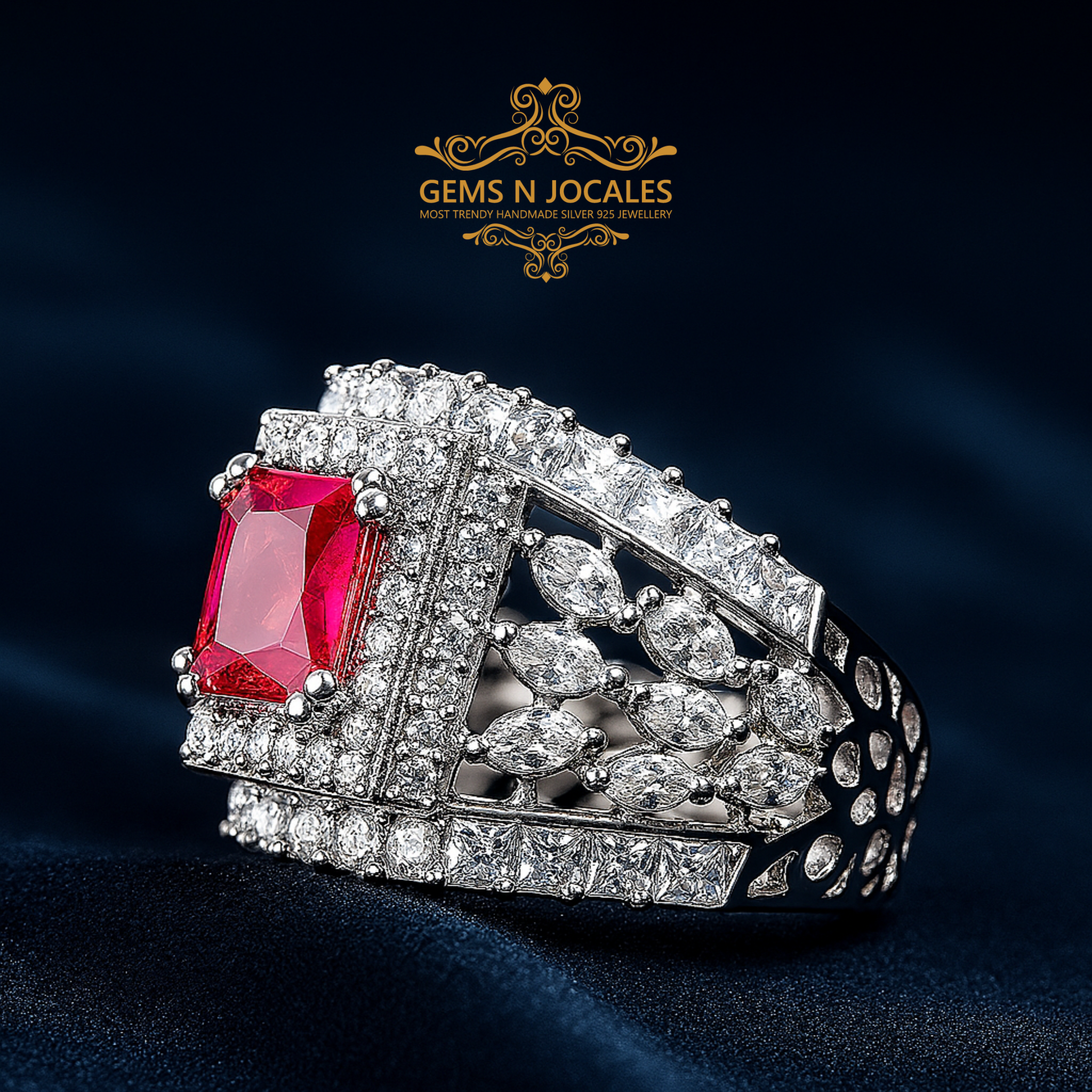 RN-047 Regal Resplendence Silver 925 Ring