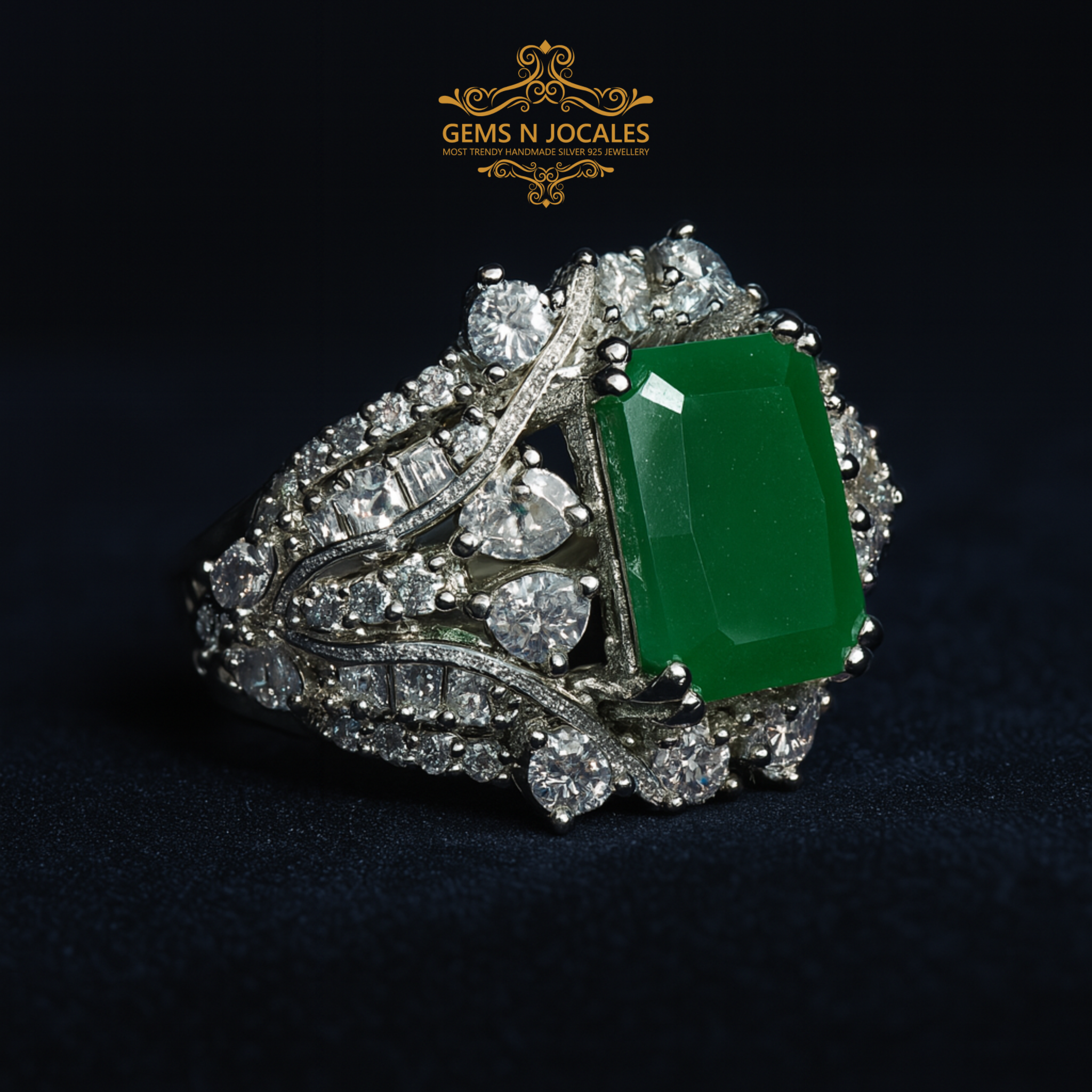 RN-052 Splendid Solitaire Silver 925 Ring