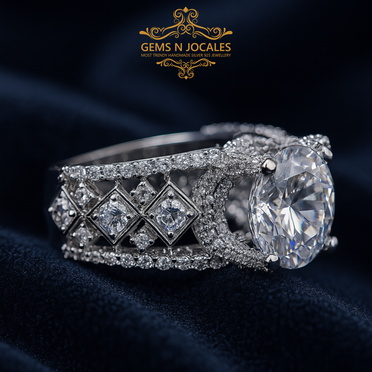 RN-114 Magnificent Monarchy Silver 925 Ring