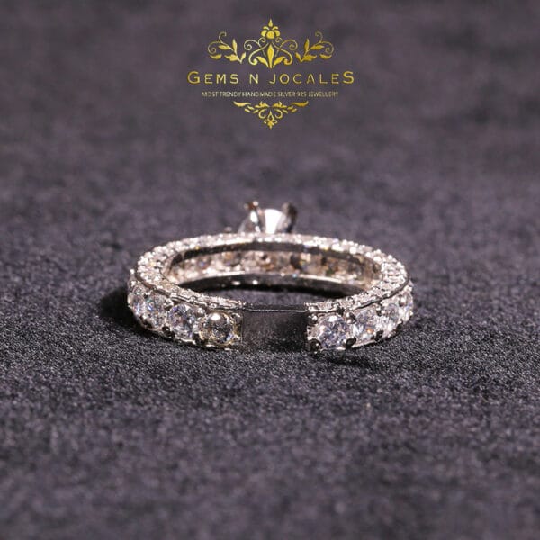 RN-089 Prestigious Panache Silver 925 Ring
