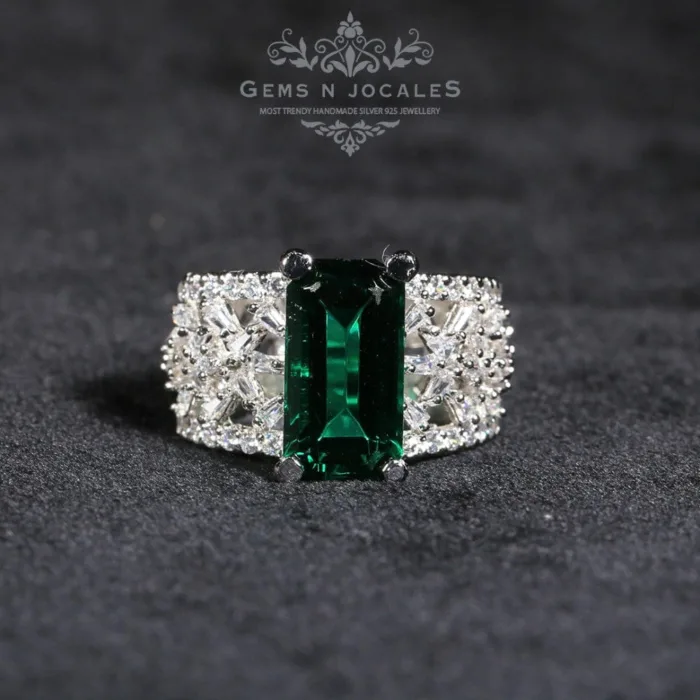 RN-049 Magnificent Majesty Silver 925 Ring Buy in Pakistan