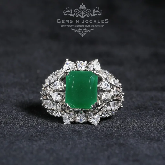 RN-052 Splendid Solitaire Silver 925 Ring Buy in Pakistan