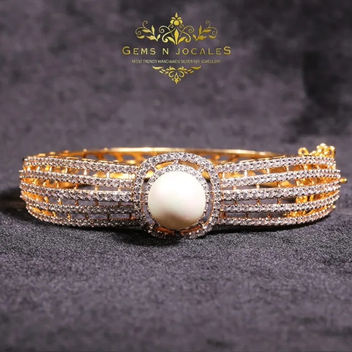 BB-007 Lustrous Legacy Silver 925 Bracelet Buy in Pakistan